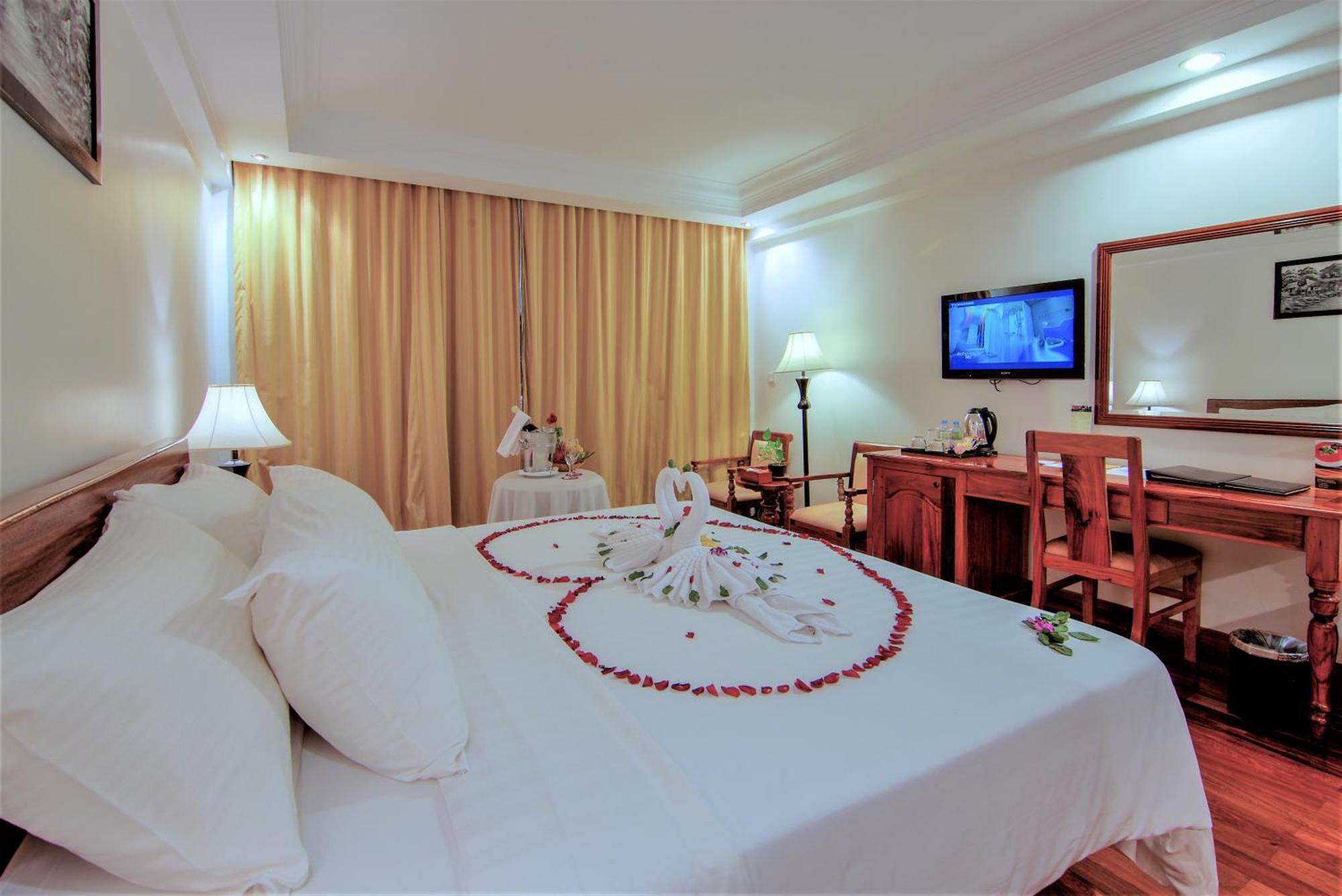 Hotel Somadevi Angkor Premium à Siem Reap Extérieur photo