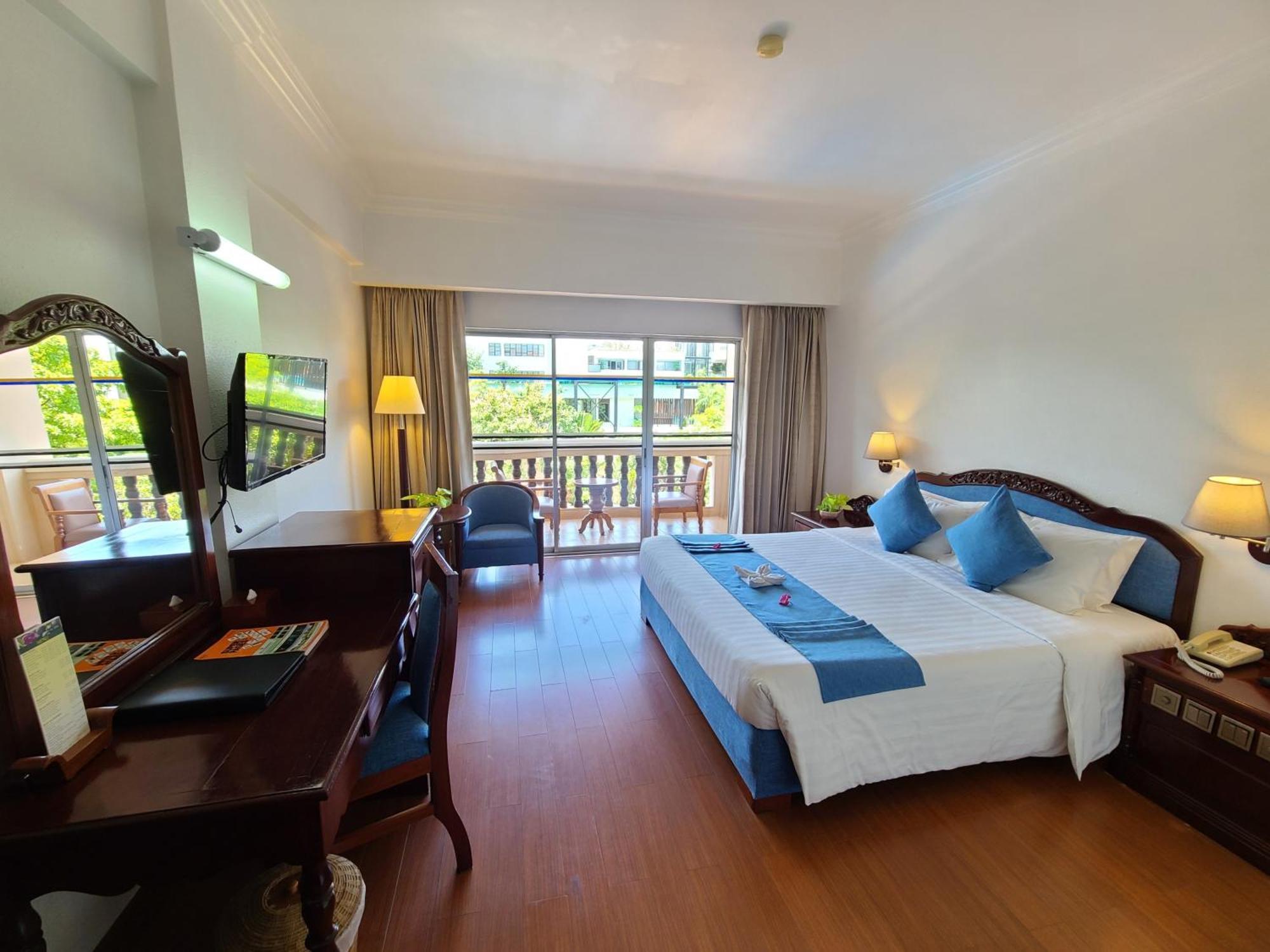 Hotel Somadevi Angkor Premium à Siem Reap Extérieur photo