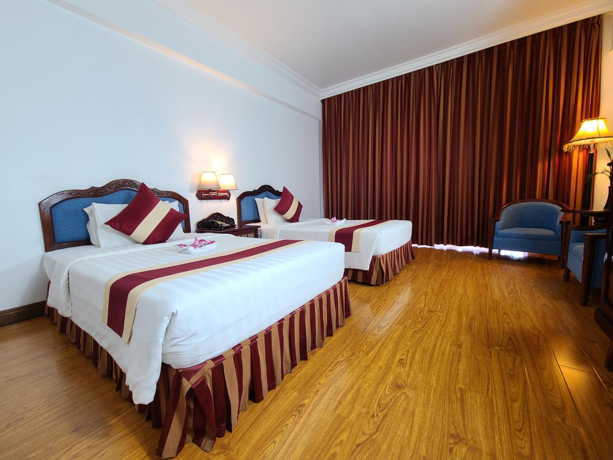 Hotel Somadevi Angkor Premium à Siem Reap Extérieur photo